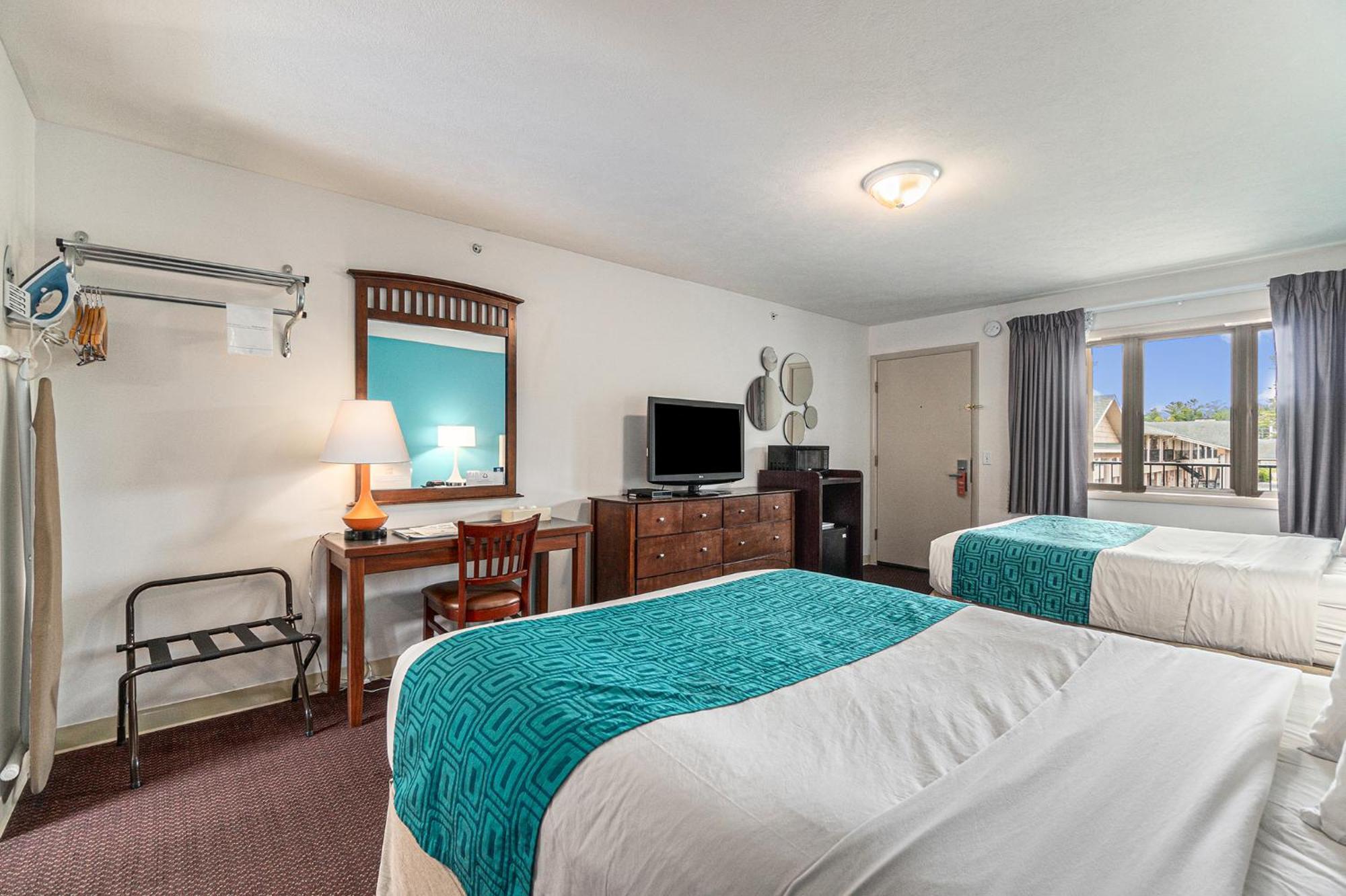 Howard Johnson By Wyndham Traverse City Dış mekan fotoğraf
