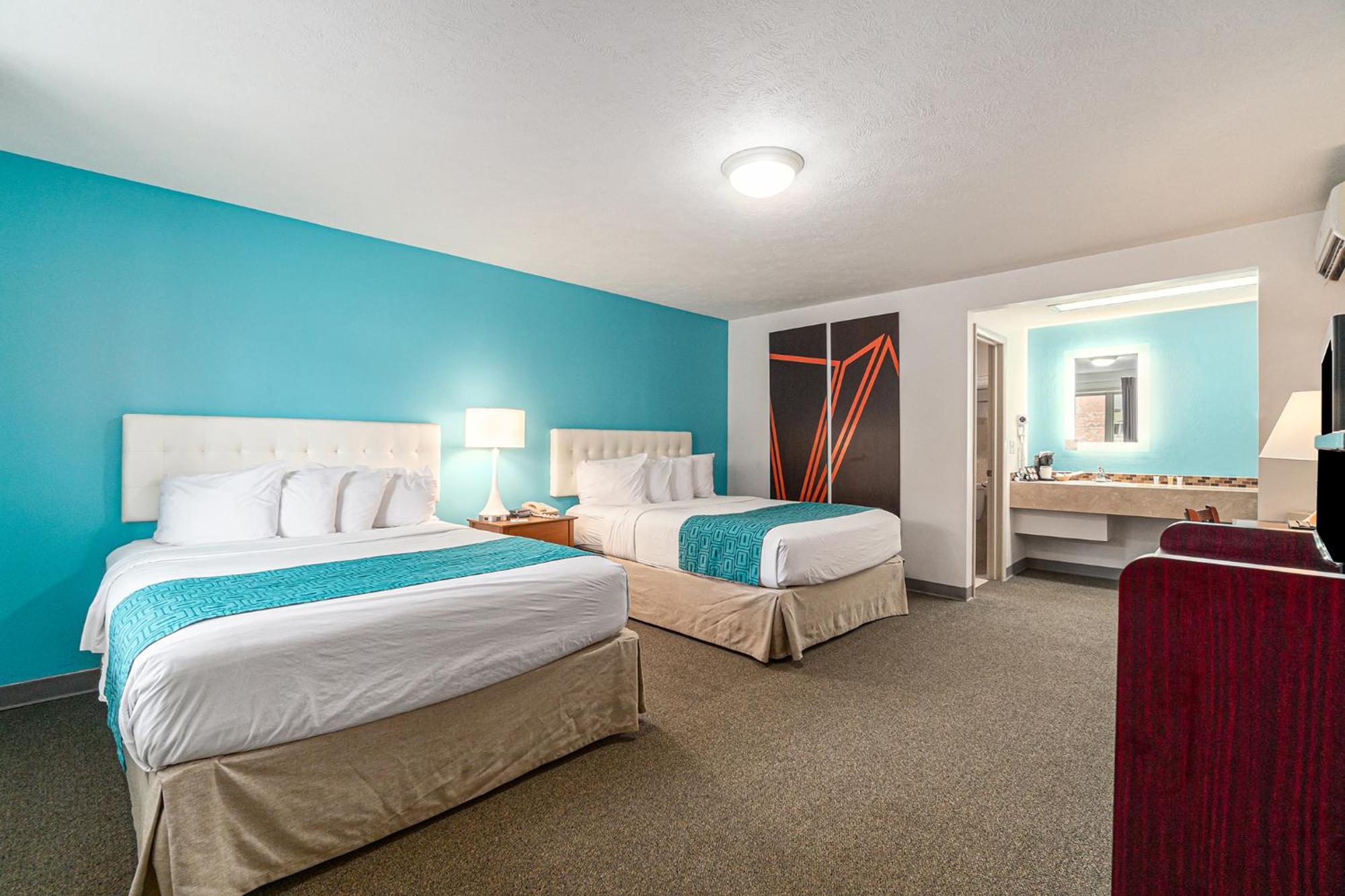 Howard Johnson By Wyndham Traverse City Dış mekan fotoğraf