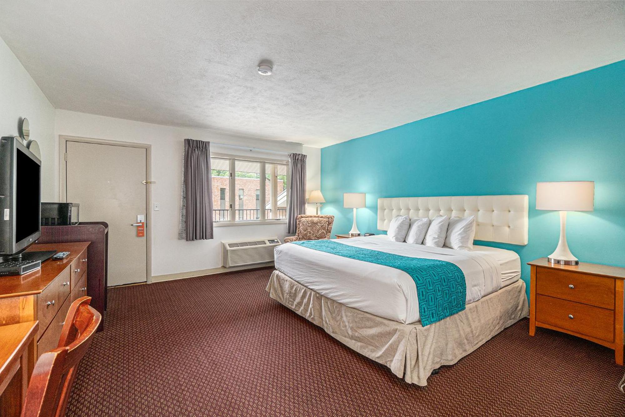 Howard Johnson By Wyndham Traverse City Dış mekan fotoğraf